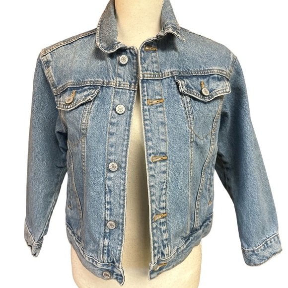 Old Navy Midwash Denim Trucker Blue Jean Jacket Classic Teen Size 8 - Picture 1 of 8